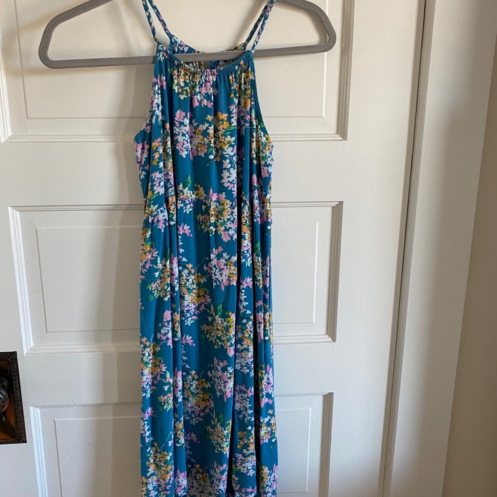 Flowy, high low floral dress